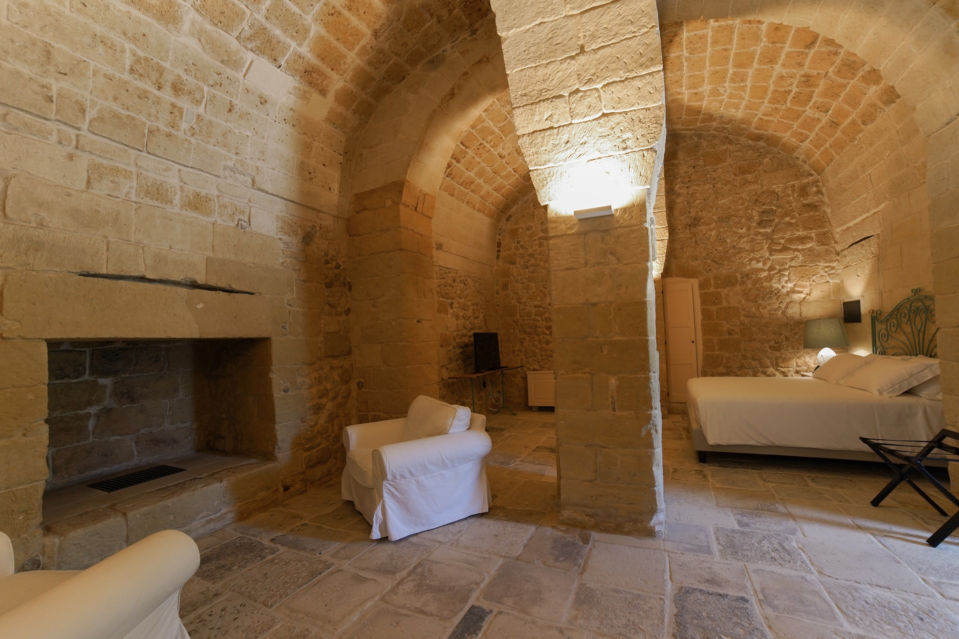 LiLei - Masseria tipica del Salento e Ospitalità Rurale a Lecce e Provincia, Agriturismo Lecce, Masseria, Mare, Masseria Rurale, Camere, | tenuta lecce | matrimonio in masseria salento | masserie salento cena | allestimento matrimonio country chic | masserie a lecce e dintorni